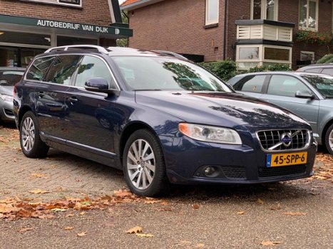 Volvo V70 - 1.6 T4 Limited Edition Navi Leer Schuif/Kanteldak - 1