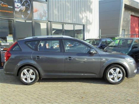 Kia Cee'd Sporty Wagon - 1.4 CVVT Navigator Plus Pack APK07-2020|CAMERA|AIRCO|1.4 CVVT|NAVIGATOR|NAP - 1