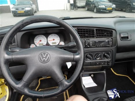 Volkswagen Golf - GOLF CABR. 55 KW E2 - 1