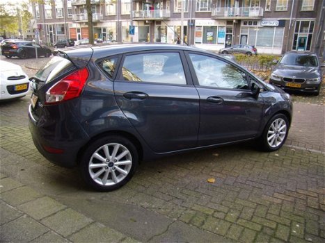 Ford Fiesta - 1.0 Style navigatie, slechts 36083 km benzine 5deurs - 1