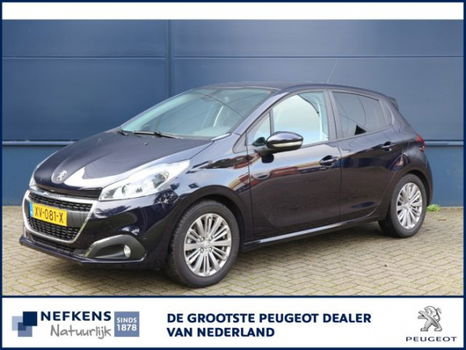 Peugeot 208 - 1.2 PureTech Signature Lichtmetaa/Navigatie/Parkeersensoren/Regen+lichtsensor - 1