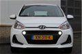 Hyundai i10 - 1.0i 66PK COMFORT |AIRCO |5 JAAR GARANTIE - 1 - Thumbnail