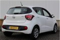 Hyundai i10 - 1.0i 66PK COMFORT |AIRCO |5 JAAR GARANTIE - 1 - Thumbnail