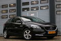 Volvo V40 - 2.0 D2 R-Design Business Navi Chroom Lmv Clima BJ2015 - 1 - Thumbnail