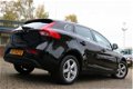 Volvo V40 - 2.0 D2 R-Design Business Navi Chroom Lmv Clima BJ2015 - 1 - Thumbnail