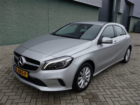 Mercedes-Benz A-klasse - 180 Ambition Navi Half leder Cruise - 1