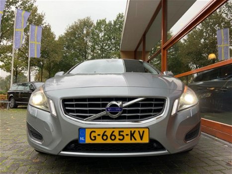 Volvo V60 - 2.0 D3 Ocean Race - 1