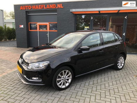 Volkswagen Polo - 1.2 TSI Highline 110PK Navi, Cruise, Bluetooth, PDC, Nieuwstaat - 1