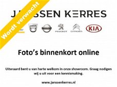 Citroën C4 Picasso - 1.2 PureTech Selection NAVIGATIE / BLUETOOTH / STOELMASAGE / 17" LM VELGEN / TR