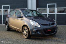 Hyundai i20 - Motion Airco, stuurwielbediening LM velgen