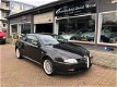 Alfa Romeo GT - 2.0 JTS Distinctive Leder Clima Cruise Trekhaak Nap - 1 - Thumbnail