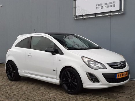 Opel Corsa - 1.4 Turbo Color Ed. OPC-line/Navigatie/17inch - 1