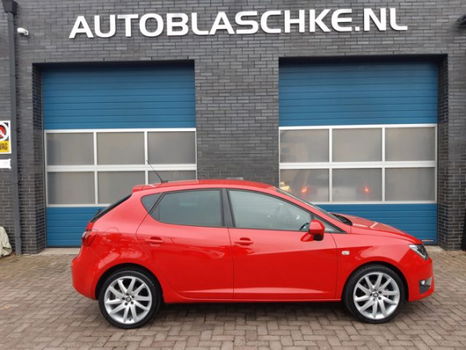 Seat Ibiza - 1.0 EcoTSI 95 pk FR Connect Navi/ECC/17'LM Velgen - 1