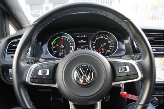 Volkswagen Golf - 1.4 TSI GTE Plug In Hybrid met Trekhaak/ Excl. BTW - 1