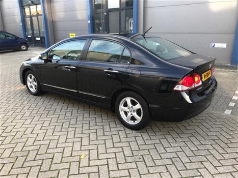 Honda Civic - 1.3 Hybrid Airco, NAP, Cruisecontrol, Elekt. Ramen, Parkeersensoren, Stoelverwarming - 1