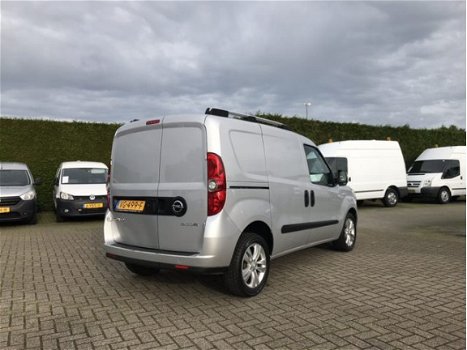 Opel Combo - 1.6 CDTi 90 PK / L1H1 / AUTOMAAT / BPM VRIJ / AIRCO / CRUISE / 16