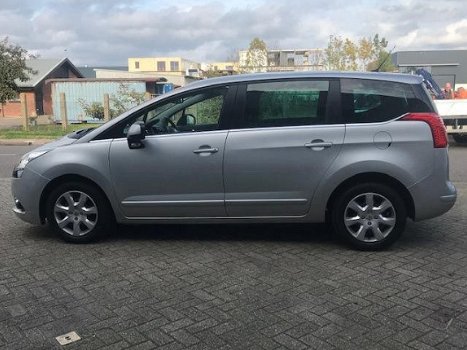 Peugeot 5008 - 1.6 VTi ST 7p - 1