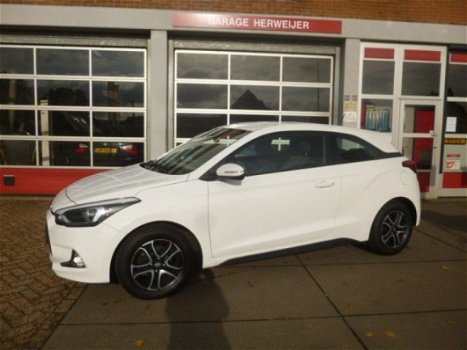 Hyundai i20 - COUPÉ 1.2 HP I-MOTION COMFORT CLIMA/CRUISE/PDC/ Lane Assist - 1