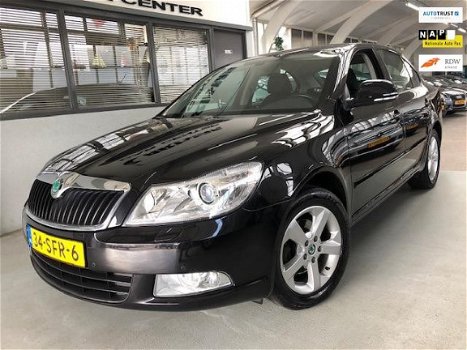 Skoda Octavia - 1.2 TSI Elegance Business Line AUT.|NAVI|PDC - 1