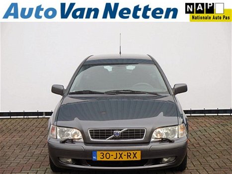 Volvo V40 - 1.8 16v 122pk, EUROPA uitv., Airco, Lmv, Cruise, Stoelverwarming, trekhaak - 1