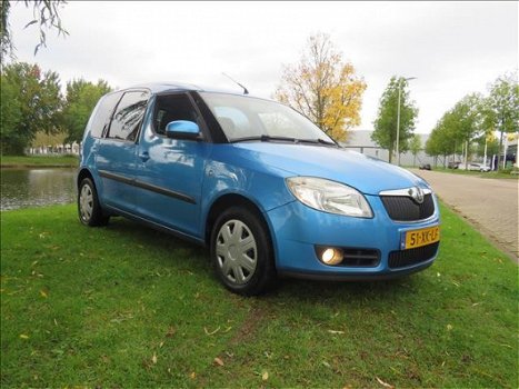 Skoda Roomster - 1.4-16V Style AIRCO CRUISE *NL-AUTO - 1