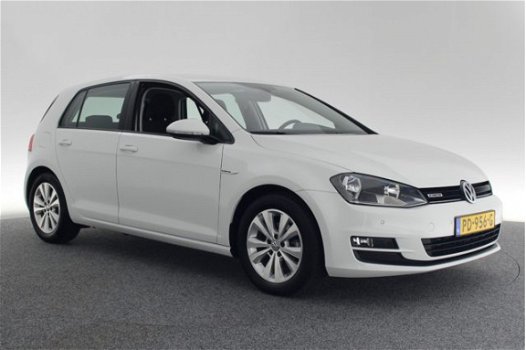 Volkswagen Golf - 1.0 TSI 115 PK Comfortline NAVI / CLIMA / PDC - 1