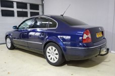 Volkswagen Passat - 2.8 V6 Sportline 4Motion