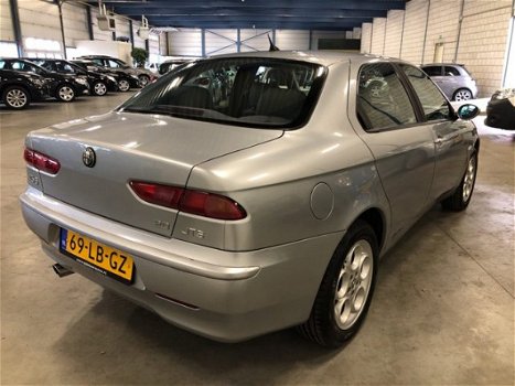 Alfa Romeo 156 - 2.0 JTS Distinctive airco leer - 1