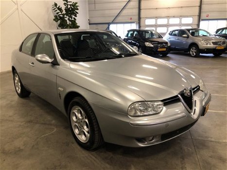 Alfa Romeo 156 - 2.0 JTS Distinctive airco leer - 1