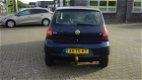 Volkswagen Fox - 1.4 Trendline - 1 - Thumbnail