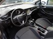 Opel Astra - 1.0 Turbo 105pk Innovation + Navigatie - 1 - Thumbnail