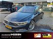 Volkswagen Passat Variant - R-Line 2.0 TDi 150PK Pano Dsg Leder Bomvolle Auto - 1 - Thumbnail