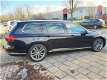 Volkswagen Passat Variant - R-Line 2.0 TDi 150PK Pano Dsg Leder Bomvolle Auto - 1 - Thumbnail