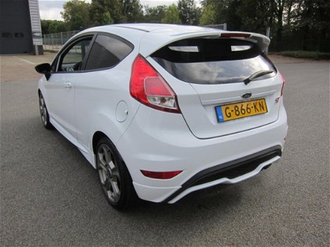 Ford Fiesta - 1.6 ST2 LEDER RECARO ECC 55000 KM - 1