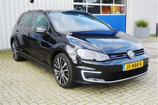 Volkswagen Golf - 1.4 TSI GTE *LAGE BIJTELLING TOT 07-2021*Leer Int.*BTW Auto - 1