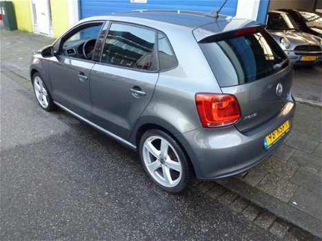 Volkswagen Polo - 1.2 TSI Highline Apk/Climate/Cruise/Navi/Nap/Cd/Boekjes/Elektrisch/Centraal - 1