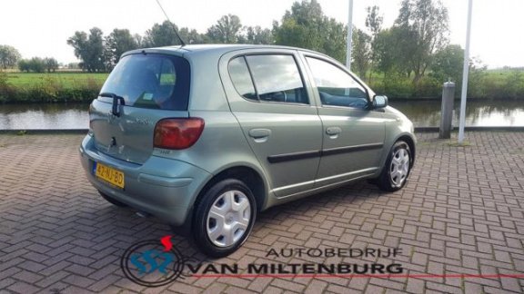 Toyota Yaris - 1.0 VVT-i Sol MMT Automaat Airco - 1