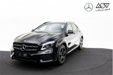 Mercedes-Benz GLA-Klasse - 180 Business Solution AMG Nightpakket, Cruisecontrol, Navigatie, LED-kopl