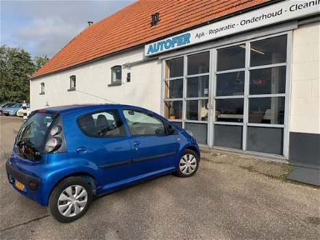 Citroën C1 - 1.0-12V Ambiance autoferblauwe C1 zoekt een nieuw vriendje of vriendinnetje 48.322 km - 1