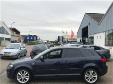 Audi A3 Sportback - 1.6 Ambiente Pro Line AUT/ navi/ clim/ APK