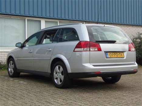 Opel Vectra Wagon - 2.2 DTi Elegance Nieuwe APK - 1