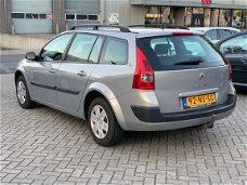 Renault Mégane Grand Tour - 1.6-16V Expression Comfort