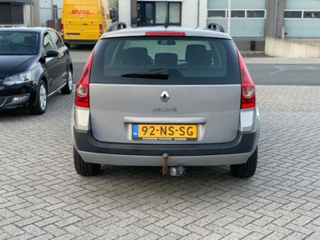 Renault Mégane Grand Tour - 1.6-16V Expression Comfort - 1