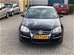 Volkswagen Jetta - 1.6 FSI Comfortline - 1 - Thumbnail