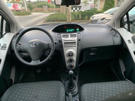 Toyota Yaris - 1.3 VVTi Idols - 1