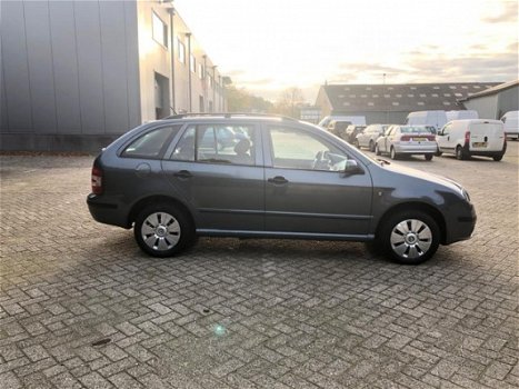 Skoda Fabia Combi - 1.4-16V Equipe Nieuw Apk, Airco, - 1