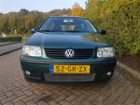 Volkswagen Polo - 1.4-16V Trendline APK t/m 19-11-2020 - 1