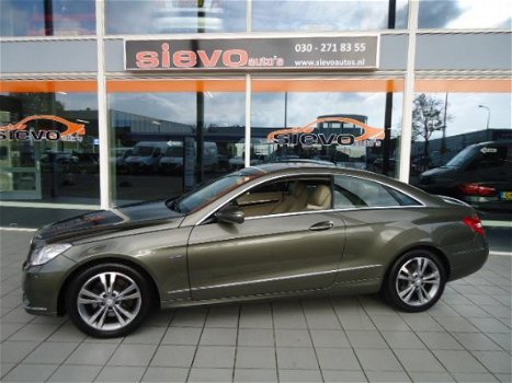 Mercedes-Benz E-klasse Coupé - 250 CDI Elegance /AUT/LEDER/NAVI/101DKM - 1