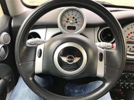 Mini Mini Cooper - 1.6 Pepper Airco, Elektrische raam en spiegel bediening, Nieuwe koppeling - 1