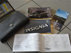Opel Insignia - 1.8 Cosmo H.LEER/XENON/MEM. STOEL/NAVI/CRUISE/ etc